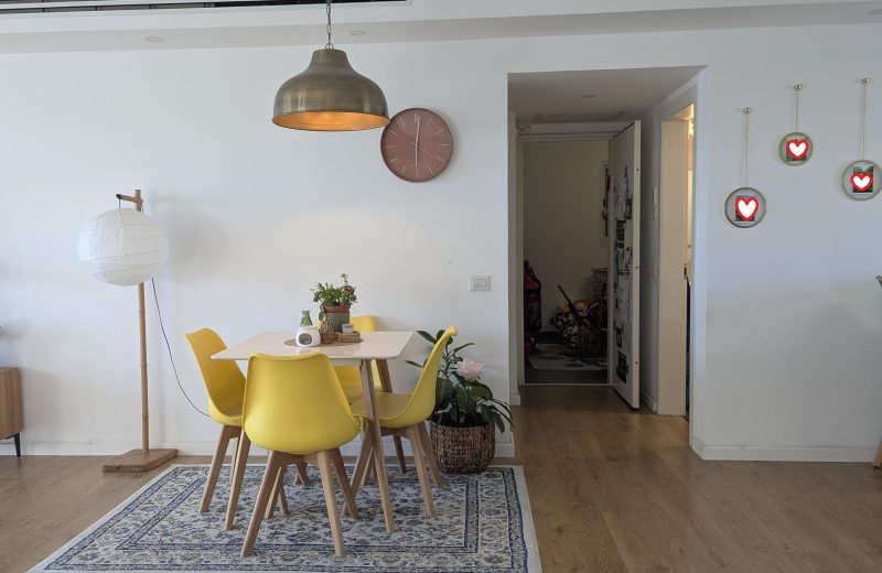 למכירה בפסגות אפק בראש העין, דירת 5 חדרים יוצאת דופן