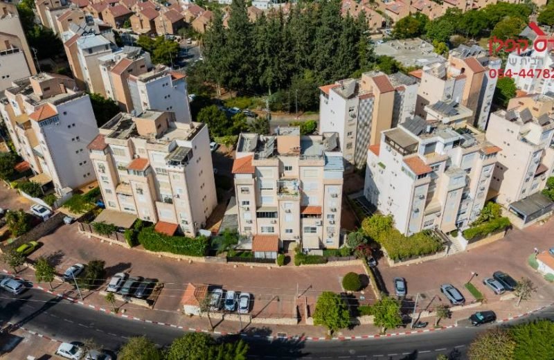 למכירה בנווה אפק בראש העין, דירת 3 חדרים מדהימה!